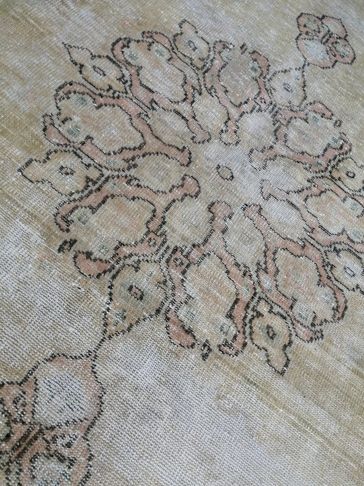 Beige Turkish Runner Rug 4' x 9' Hand-Knotted | No. WR72850