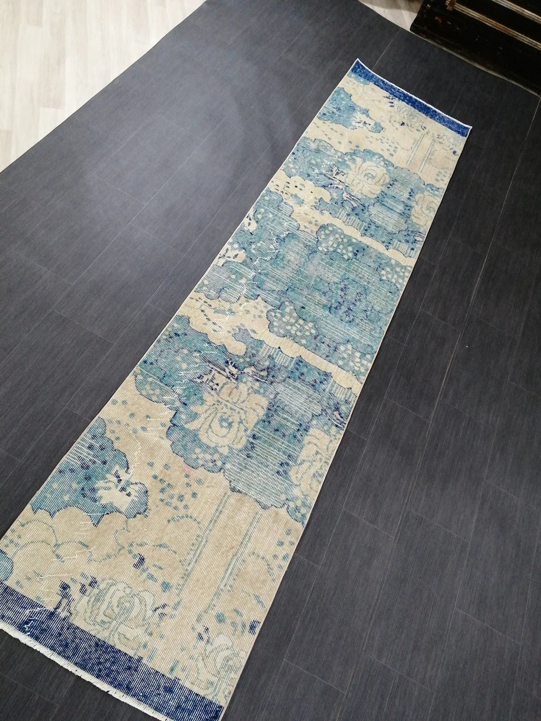 Turkish Runner Rug 2' 6" x 10' 4" Hand-Knotted | No. WR73148