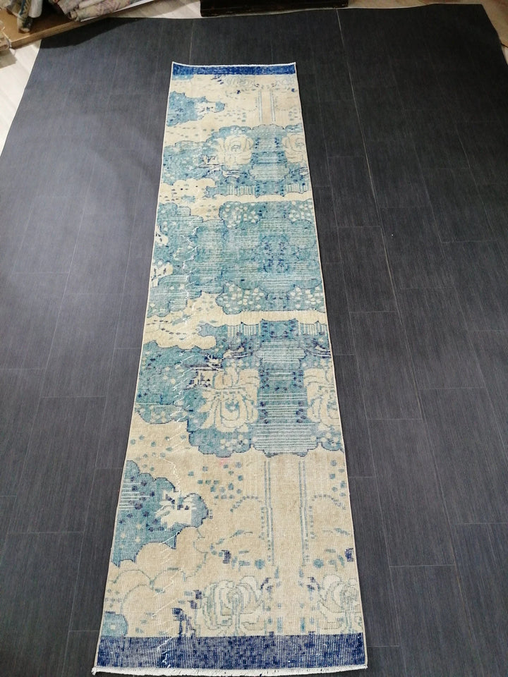 Turkish Runner Rug 2' 6" x 10' 4" Hand-Knotted | No. WR73148