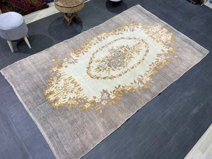 Grey Turkish Runner Rug 5' 3" x 8' 8" Hand-Knotted | No. WR73244