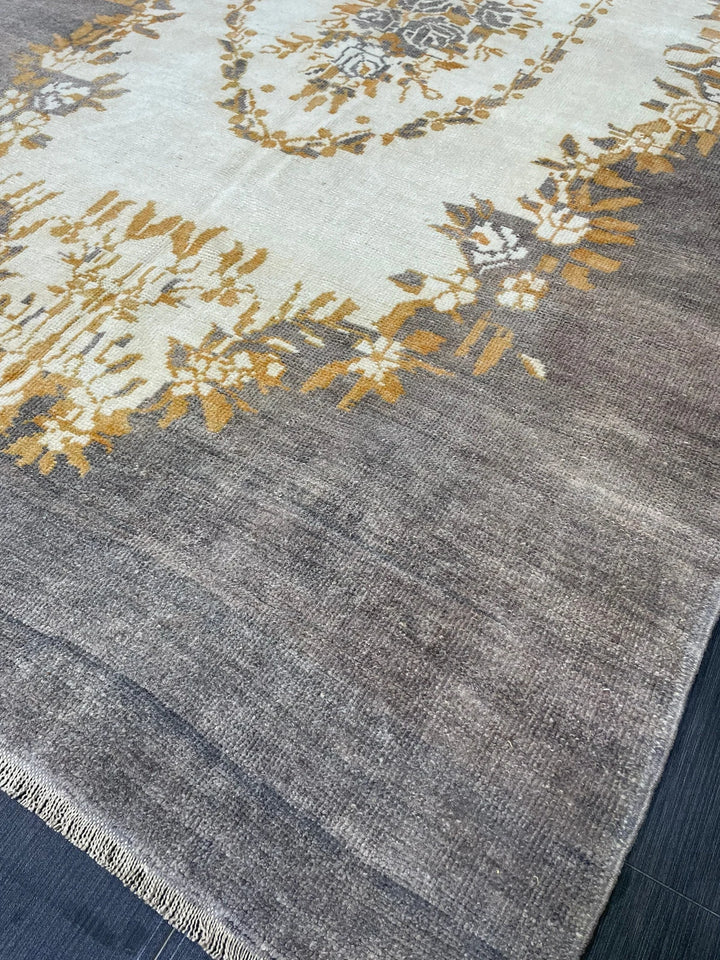 Grey Turkish Runner Rug 5' 3" x 8' 8" Hand-Knotted | No. WR73244