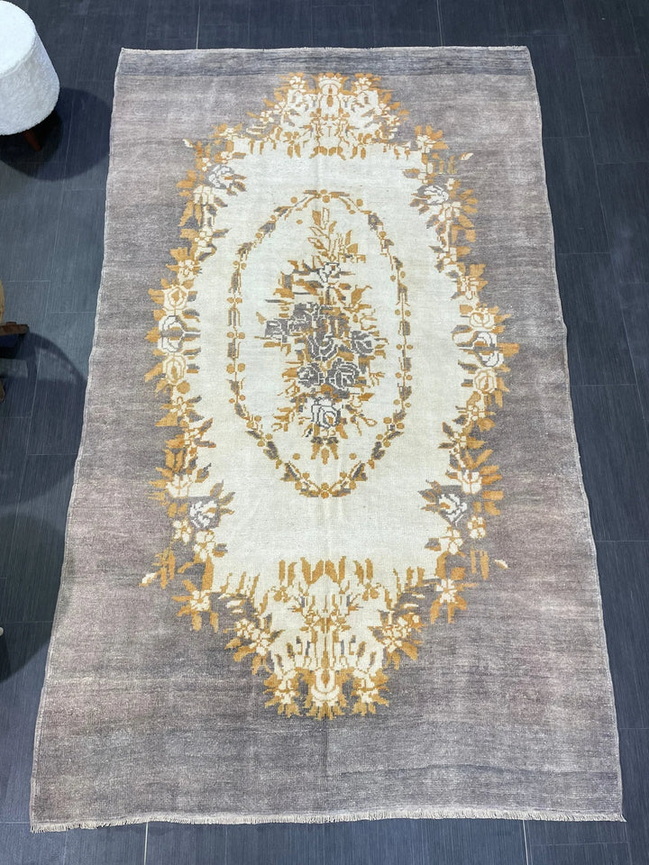 Grey Turkish Runner Rug 5' 3" x 8' 8" Hand-Knotted | No. WR73244