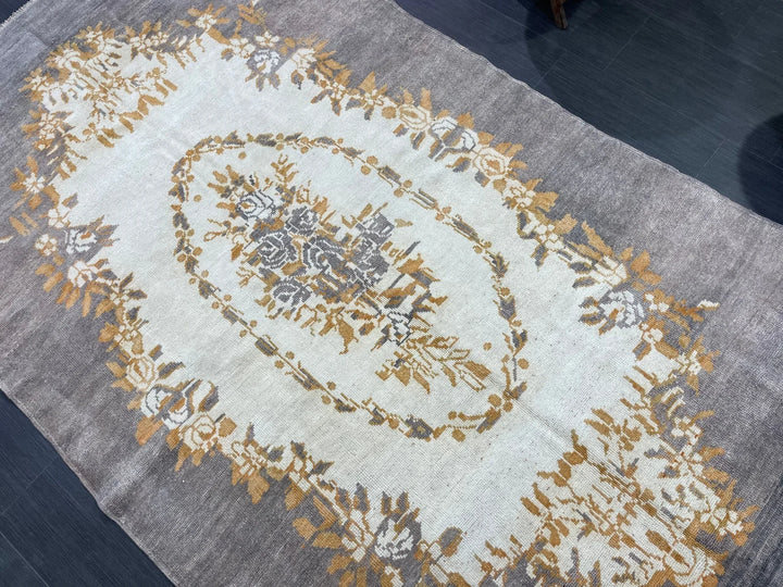 Grey Turkish Runner Rug 5' 3" x 8' 8" Hand-Knotted | No. WR73244
