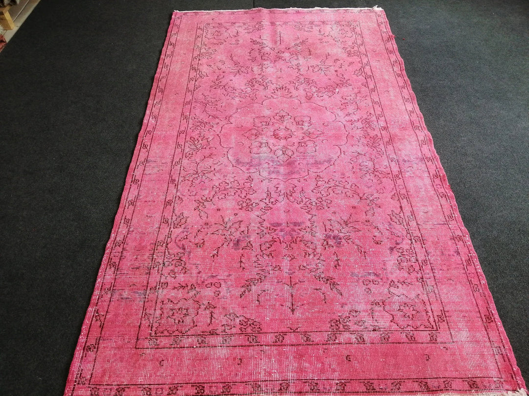 Pink Turkish Runner Rug 3' 11" x 6' 11" Hand-Knotted | No. WR73638