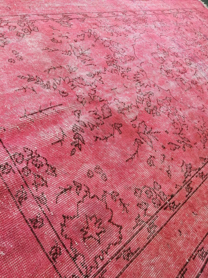 Pink Turkish Runner Rug 3' 11" x 6' 11" Hand-Knotted | No. WR73638