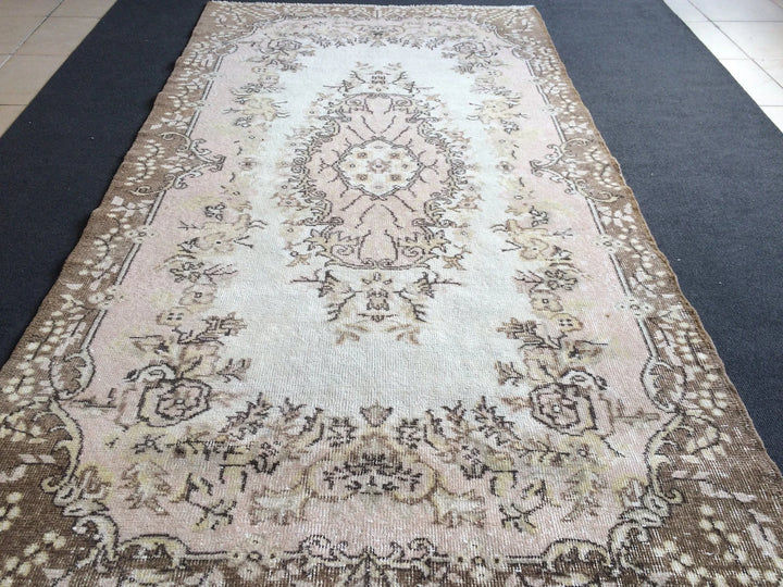Beige Turkish Runner Rug 4' x 7' 6" Hand-Knotted | No. WR74128