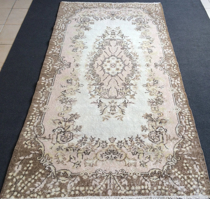 Beige Turkish Runner Rug 4' x 7' 6" Hand-Knotted | No. WR74128