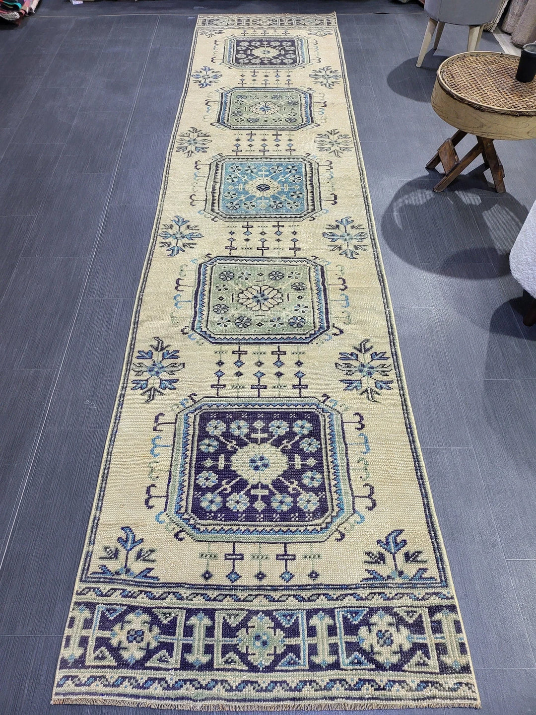 Turkish Runner Rug 2' 9" x 11' 3" Hand-Knotted | No. WR74646