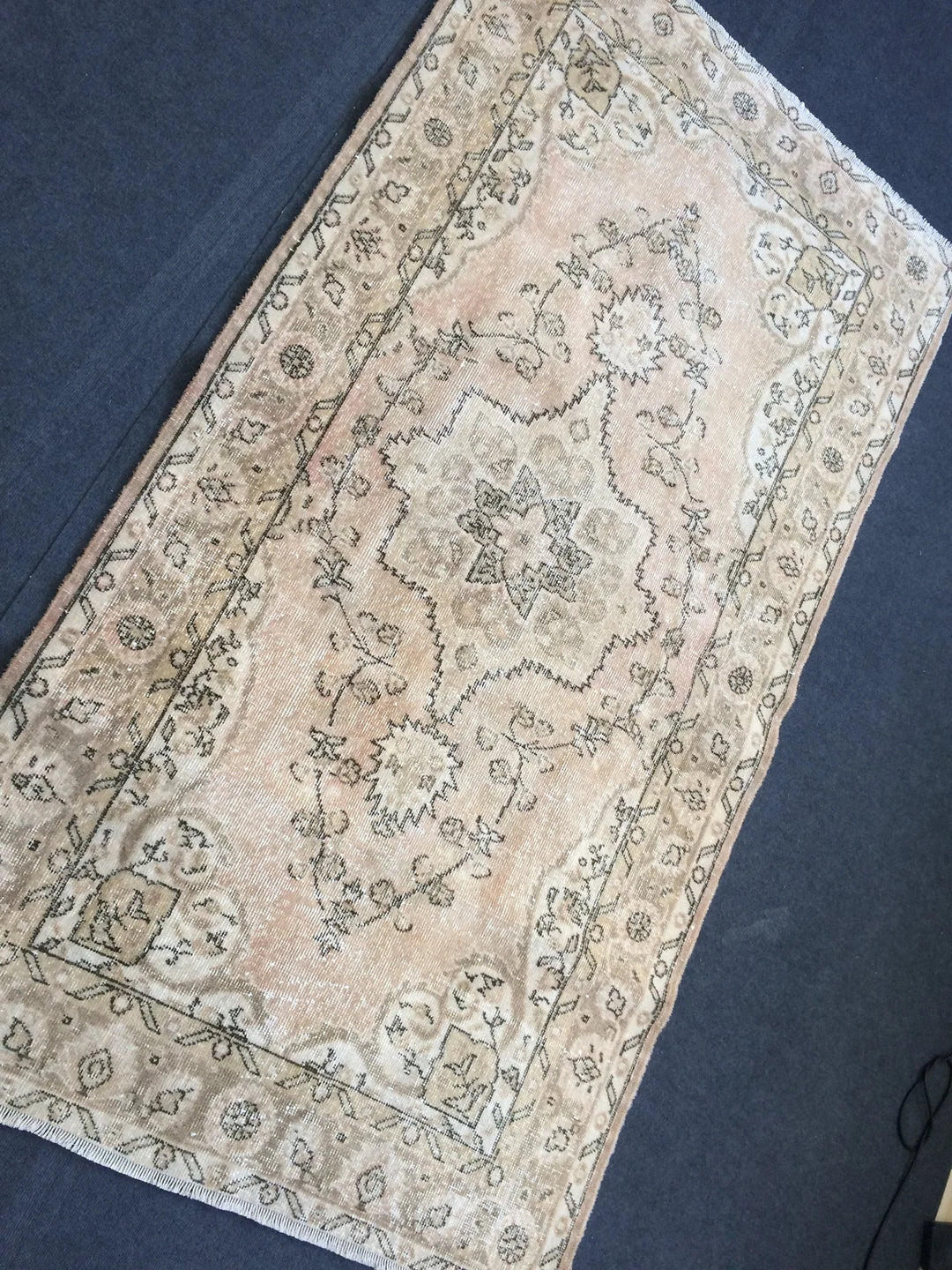 Beige Turkish Runner Rug 4' x 7' 8" Hand-Knotted | No. WR74669
