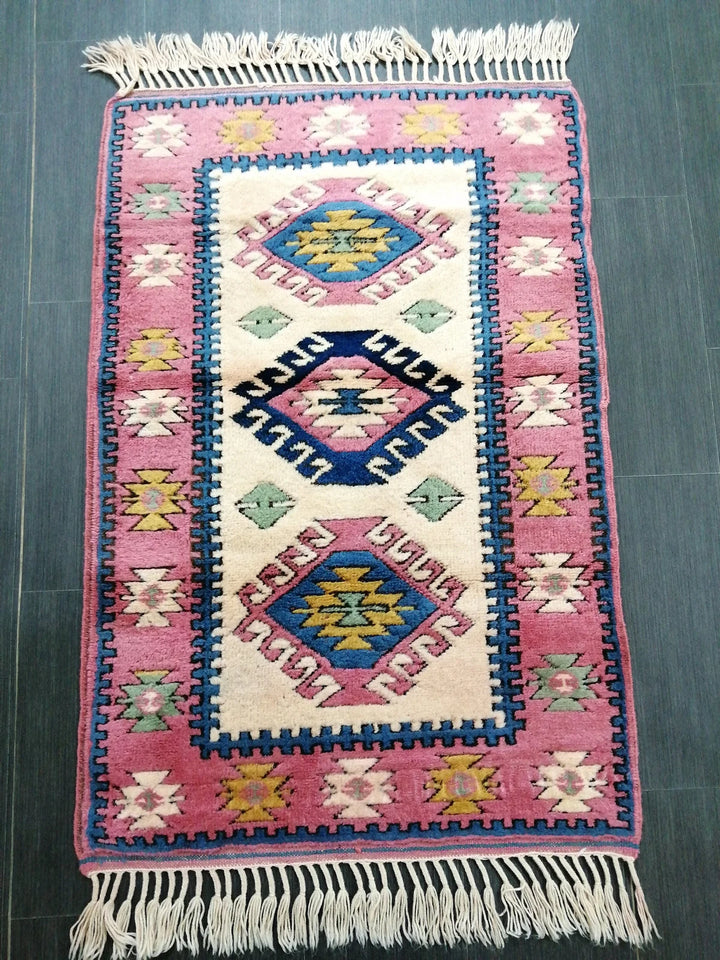 Pink Turkish Runner Rug 2' 11" x 4' 4" Hand-Knotted | No. WR75476