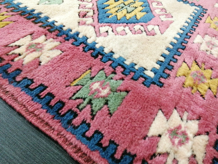 Pink Turkish Runner Rug 2' 11" x 4' 4" Hand-Knotted | No. WR75476