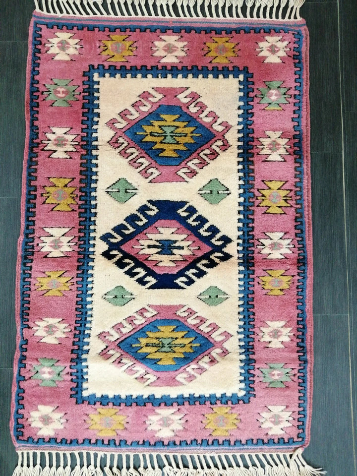 Pink Turkish Runner Rug 2' 11" x 4' 4" Hand-Knotted | No. WR75476