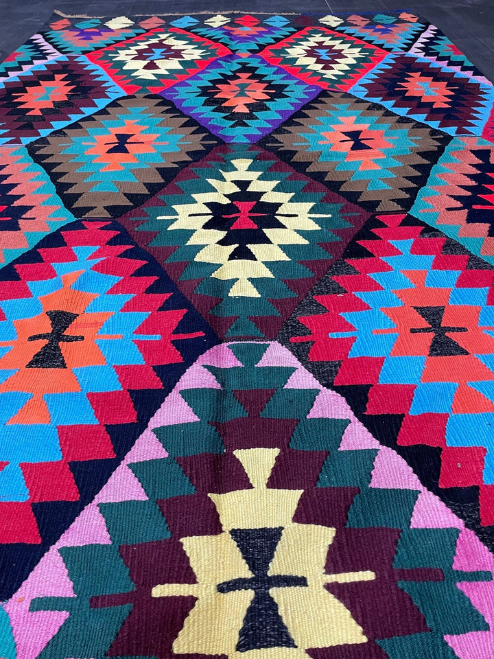 Rust Turkish Runner Rug 5' 7" x 9' 4" Hand-Knotted | No. WR75953