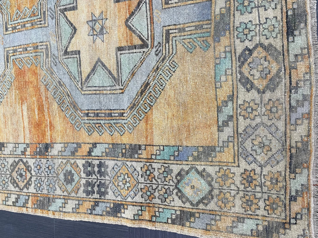 Turkish Runner Rug 4' 11" x 12' 7" Hand-Knotted | No. WR76077