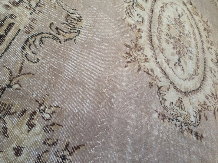 Beige Turkish Runner Rug 7' 5" x 10' Hand-Knotted | No. WR76175
