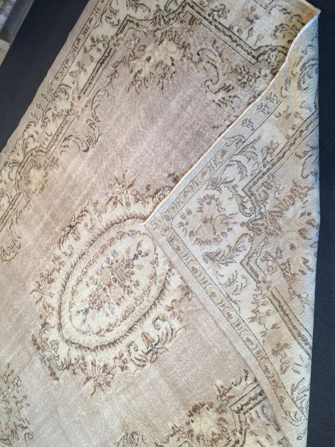 Beige Turkish Runner Rug 7' 5" x 10' Hand-Knotted | No. WR76175