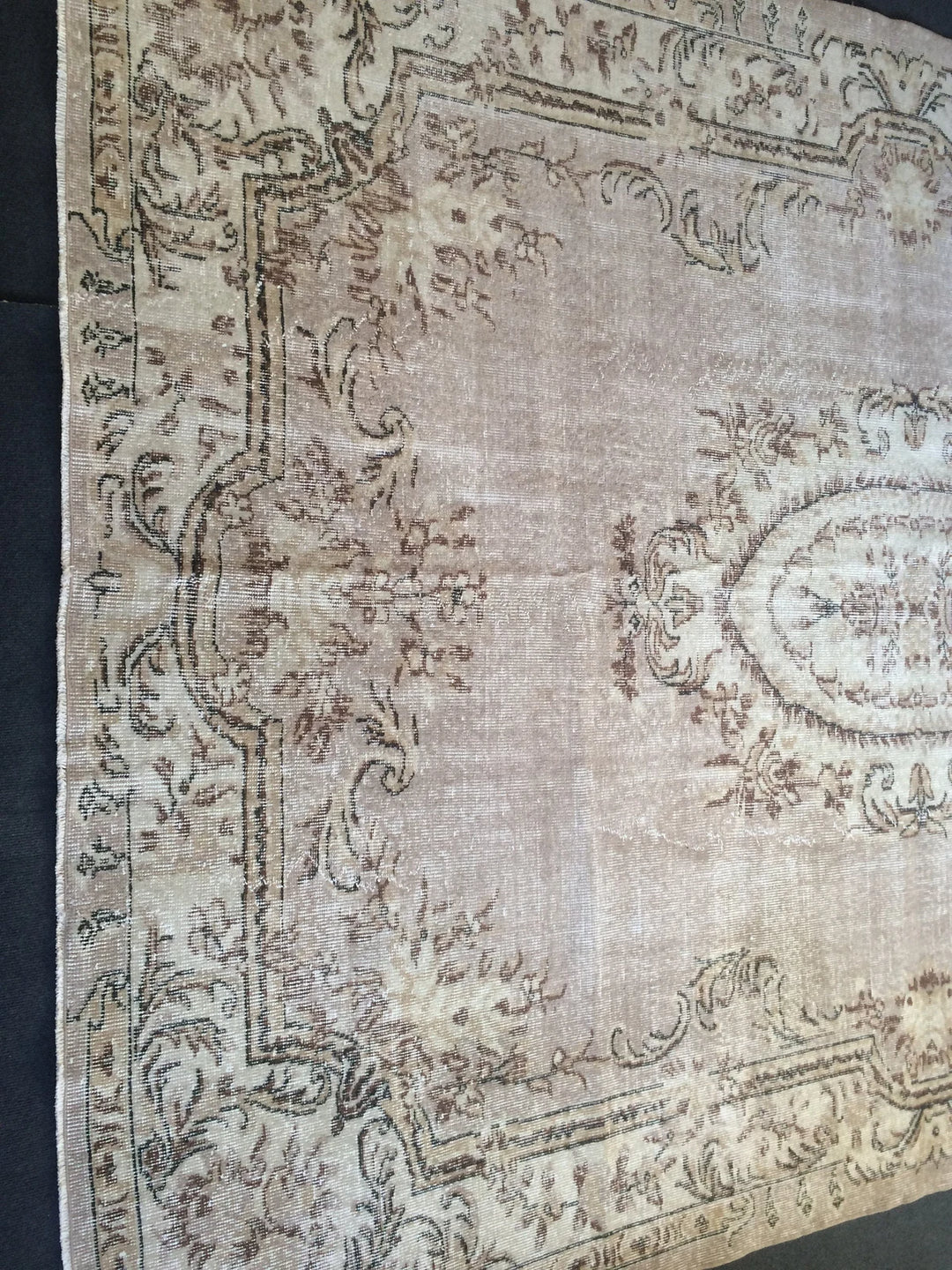 Beige Turkish Runner Rug 7' 5" x 10' Hand-Knotted | No. WR76175