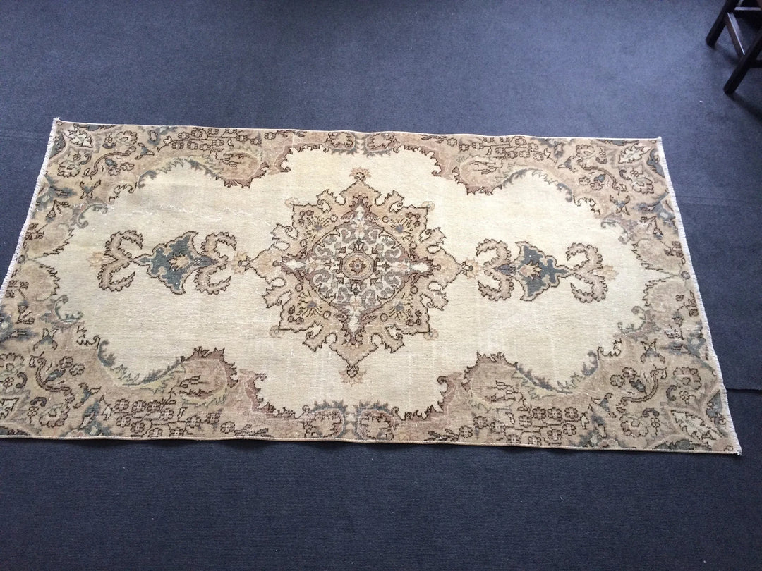 Tan Turkish Oushak Rug Hand-Knotted | No. WR77256