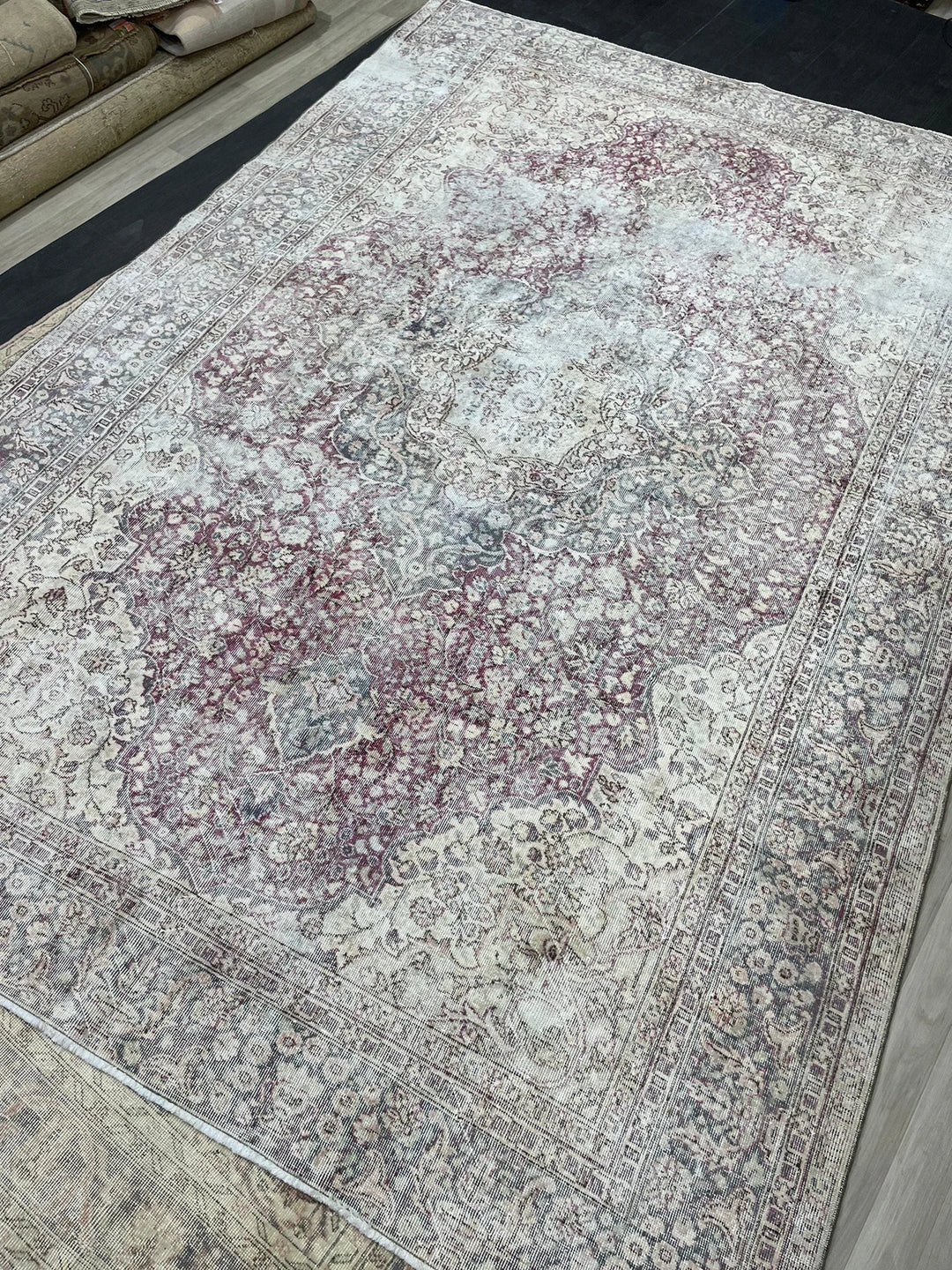 Beige Turkish Vintage Rug 8' 7" x 12' 2" Hand-Knotted | No. WR77527