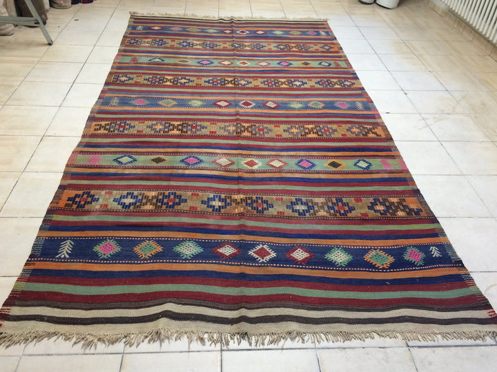 Beige Turkish Runner Rug 6' x 11' Hand-Knotted | No. WR78352
