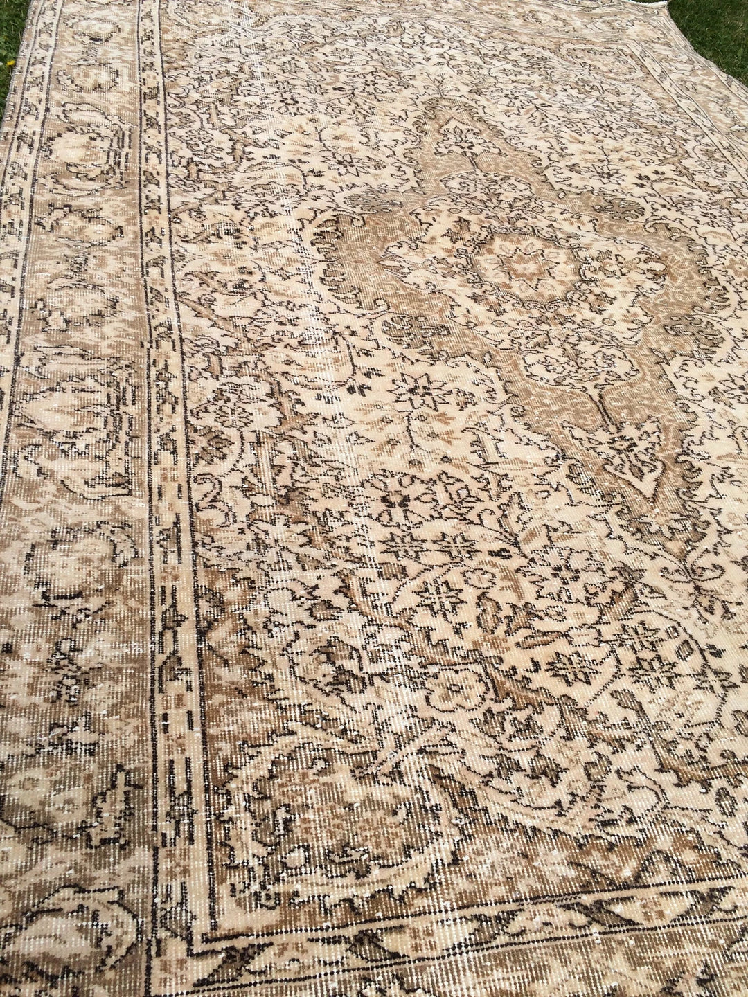 Beige Turkish Runner Rug 6' 4" x 9' 6" Hand-Knotted | No. WR78936