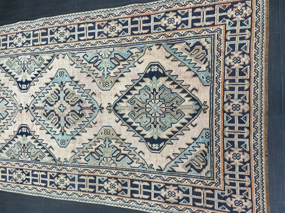 Beige Turkish Runner Rug 4' 8" x 11' 11" Hand-Knotted | No. WR79555