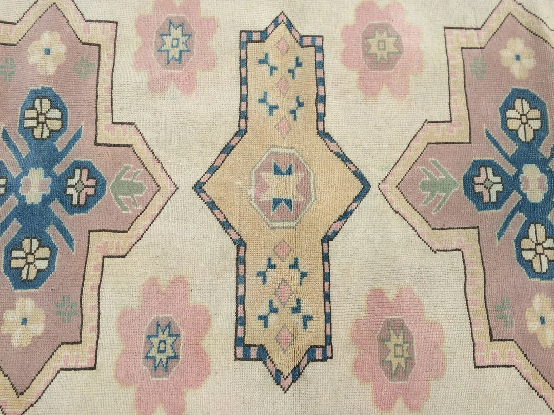 Beige Turkish Runner Rug 5' 2" x 7' 4" Hand-Knotted | No. WR80093