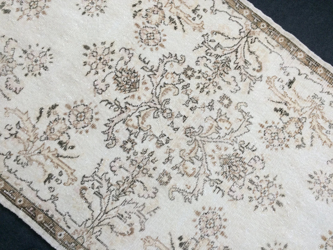 Rust Turkish Runner Rug 4' x 7' Hand-Knotted | No. WR80187