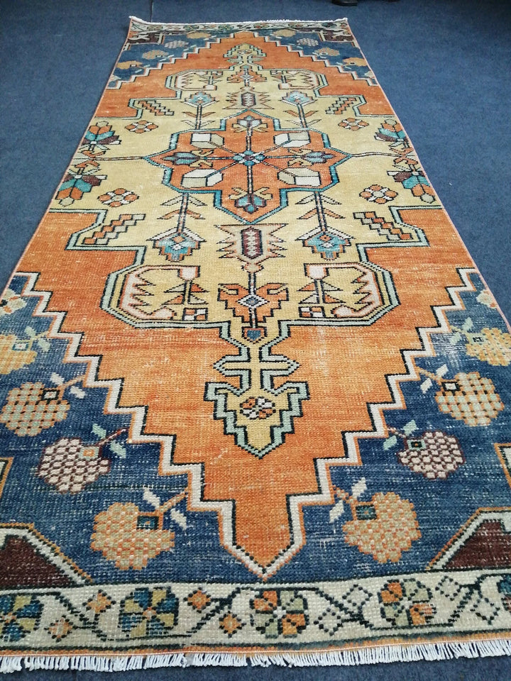 Beige Turkish Runner Rug 3' 5" x 8' 2" Hand-Knotted | No. WR80681