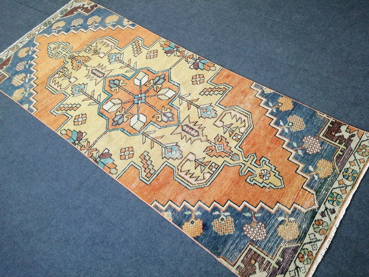 Beige Turkish Runner Rug 3' 5" x 8' 2" Hand-Knotted | No. WR80681