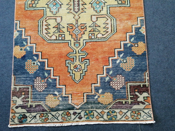 Beige Turkish Runner Rug 3' 5" x 8' 2" Hand-Knotted | No. WR80681