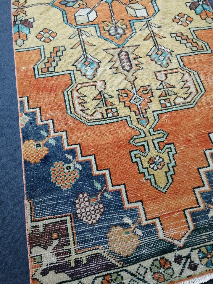 Beige Turkish Runner Rug 3' 5" x 8' 2" Hand-Knotted | No. WR80681