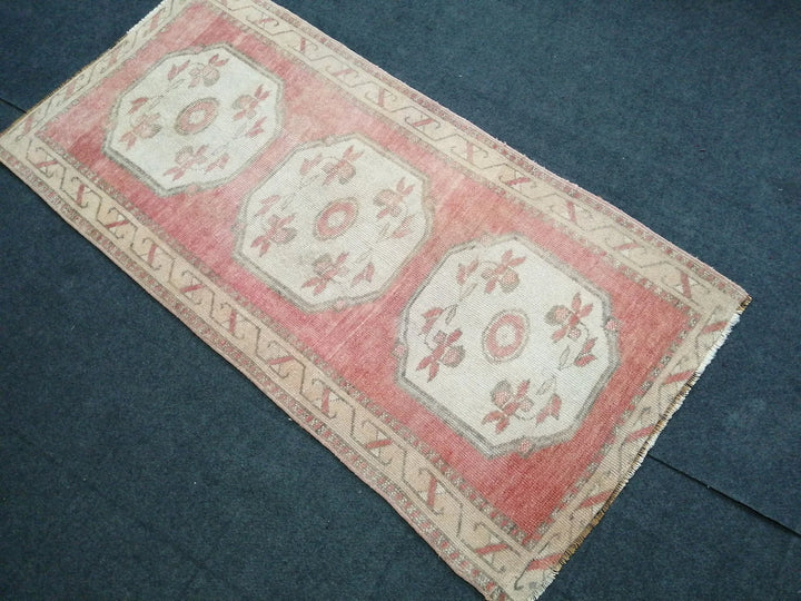 Beige Turkish Runner Rug 3' x 6' Hand-Knotted | No. WR80830