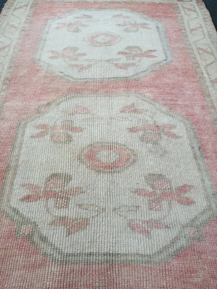Beige Turkish Runner Rug 3' x 6' Hand-Knotted | No. WR80830