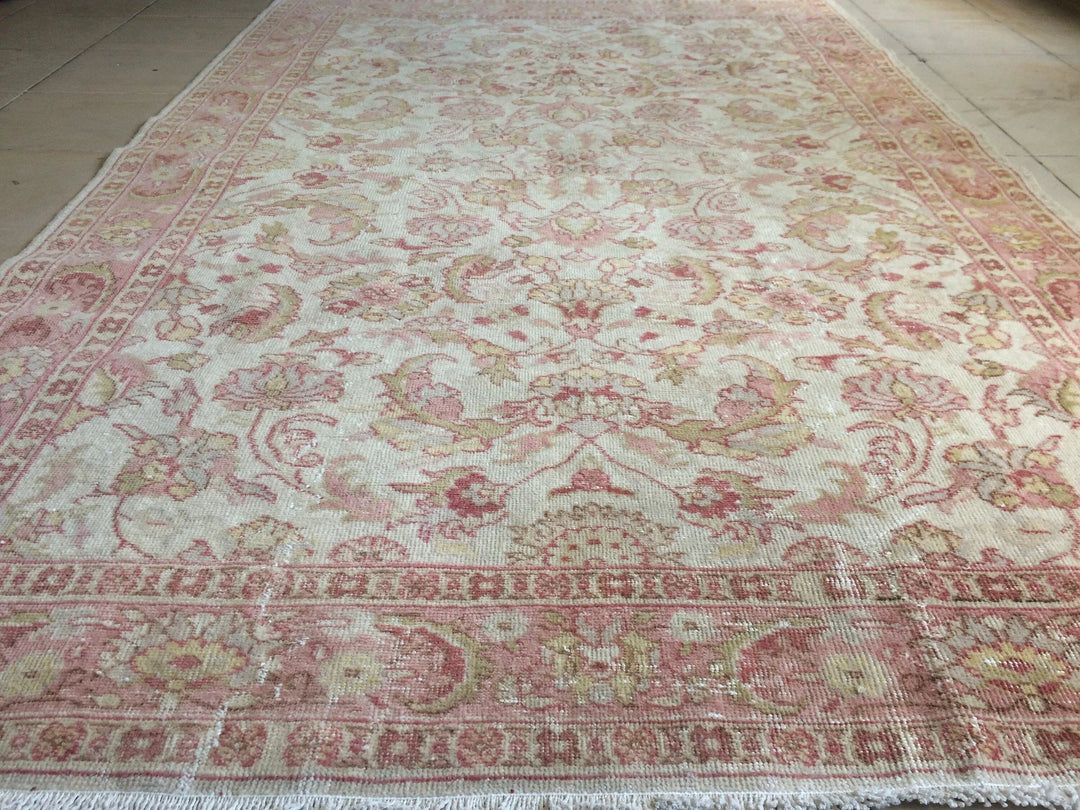 Turkish Runner Rug 5' 4" x 8' 4" Hand-Knotted | No. WR81122