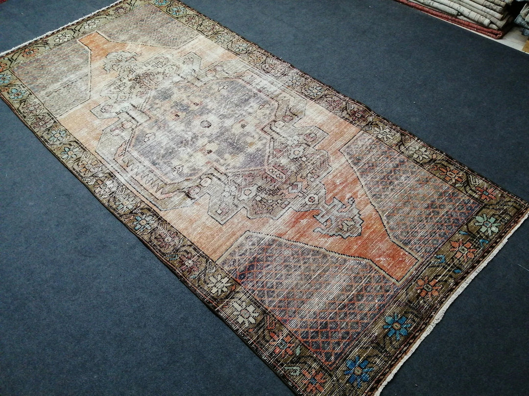 Beige Turkish Runner Rug 4' 4" x 9' Hand-Knotted | No. WR81513