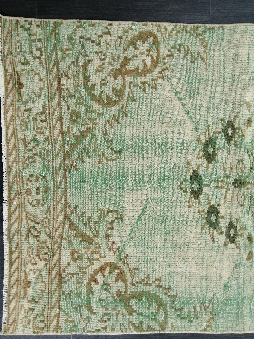 Green Turkish Runner Rug 2' 11" x 9' 3" Hand-Knotted | No. WR81901