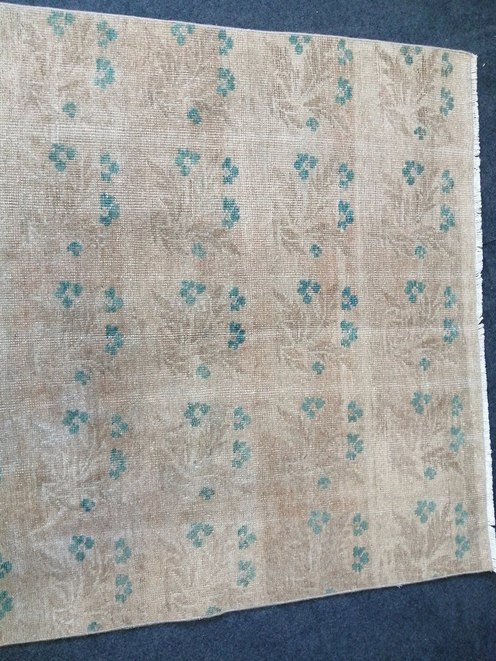 Turkish Runner Rug 4' x 8' 1" Hand-Knotted | No. WR82075