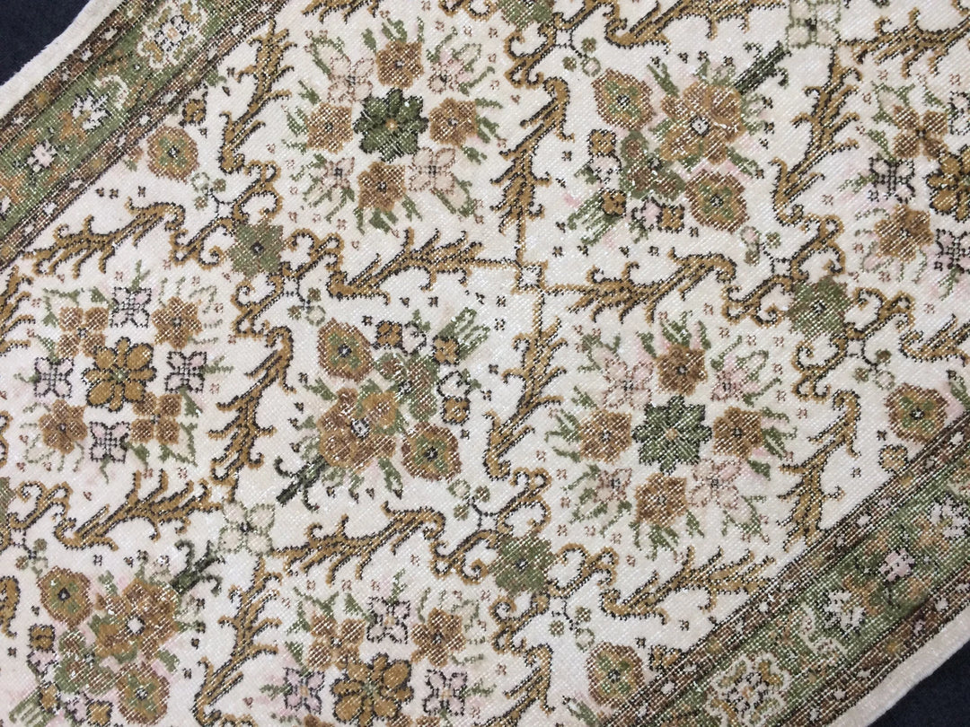 Rust Turkish Runner Rug 4' x 7' Hand-Knotted | No. WR82150
