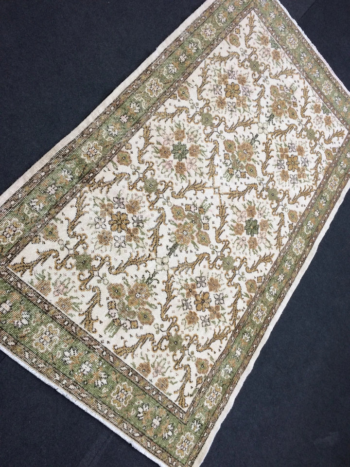 Rust Turkish Runner Rug 4' x 7' Hand-Knotted | No. WR82150