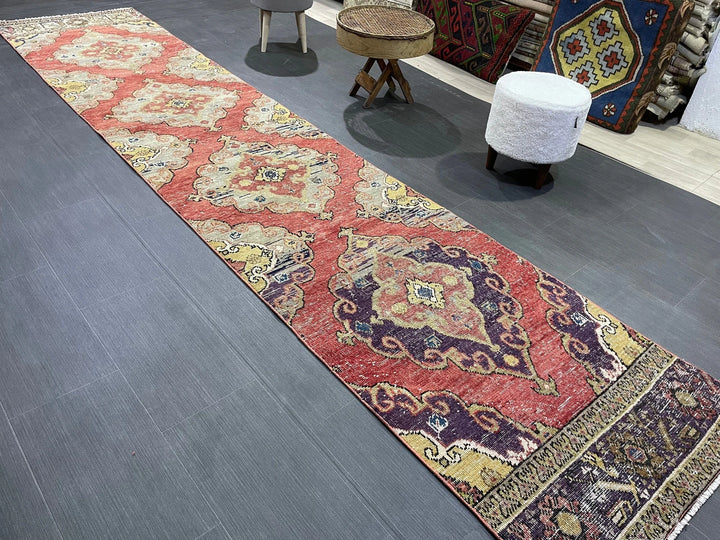 Beige Turkish Runner Rug 2' 8" x 12' 8" Hand-Knotted | No. WR82828