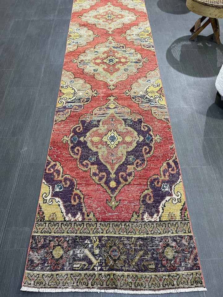 Beige Turkish Runner Rug 2' 8" x 12' 8" Hand-Knotted | No. WR82828