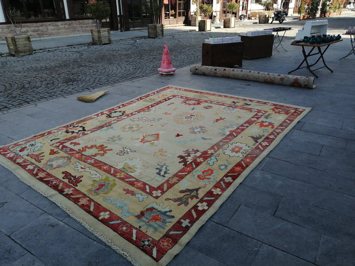 Beige Turkish Runner Rug 9' x 12' 2" Hand-Knotted | No. WR84183