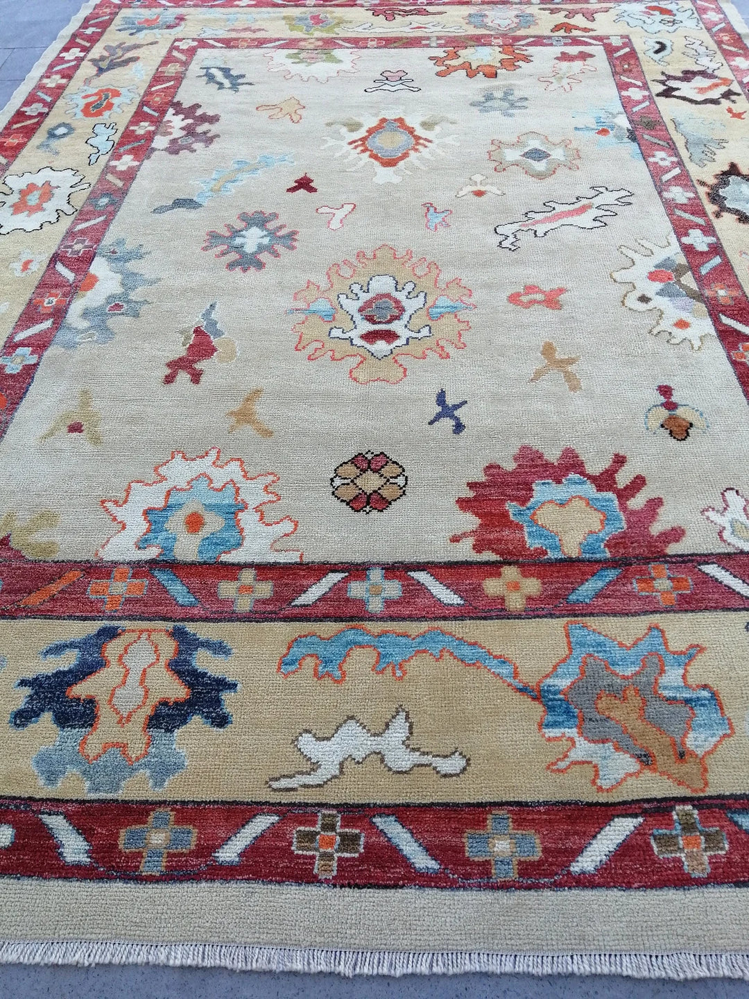 Beige Turkish Runner Rug 9' x 12' 2" Hand-Knotted | No. WR84183