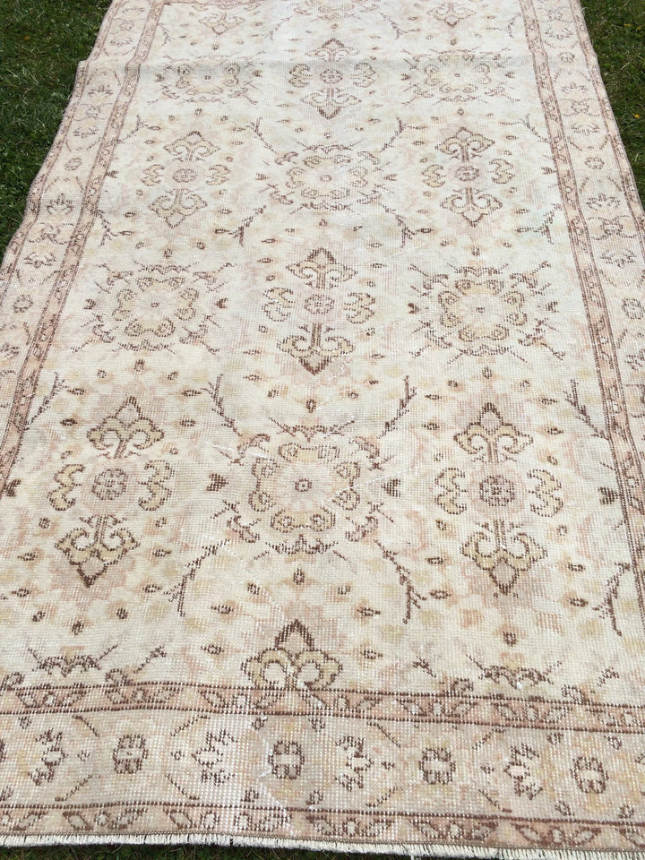 Beige Turkish Runner Rug 4' x 7' Hand-Knotted | No. WR84194