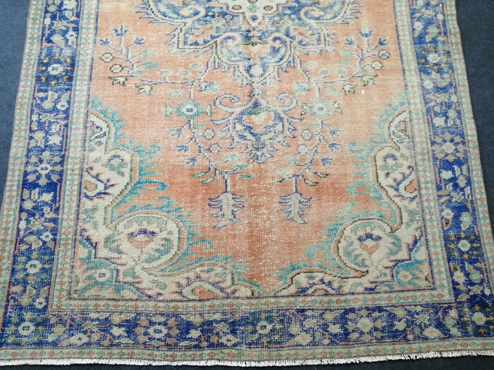 Beige Turkish Runner Rug 6' 2" x 9' 8" Hand-Knotted | No. WR84570