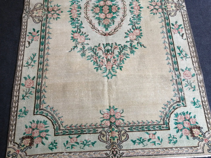 Beige Turkish Runner Rug 6' x 10' Hand-Knotted | No. WR84875