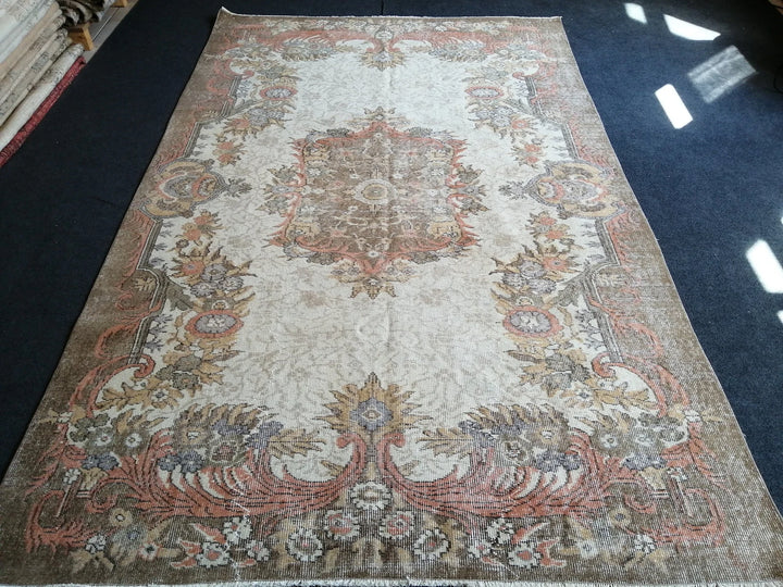 Rust Turkish Runner Rug 5' 8" x 9' Hand-Knotted | No. WR84978