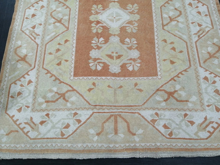 Turkish Runner Rug 5' 1" x 7' 9" Hand-Knotted | No. WR85058