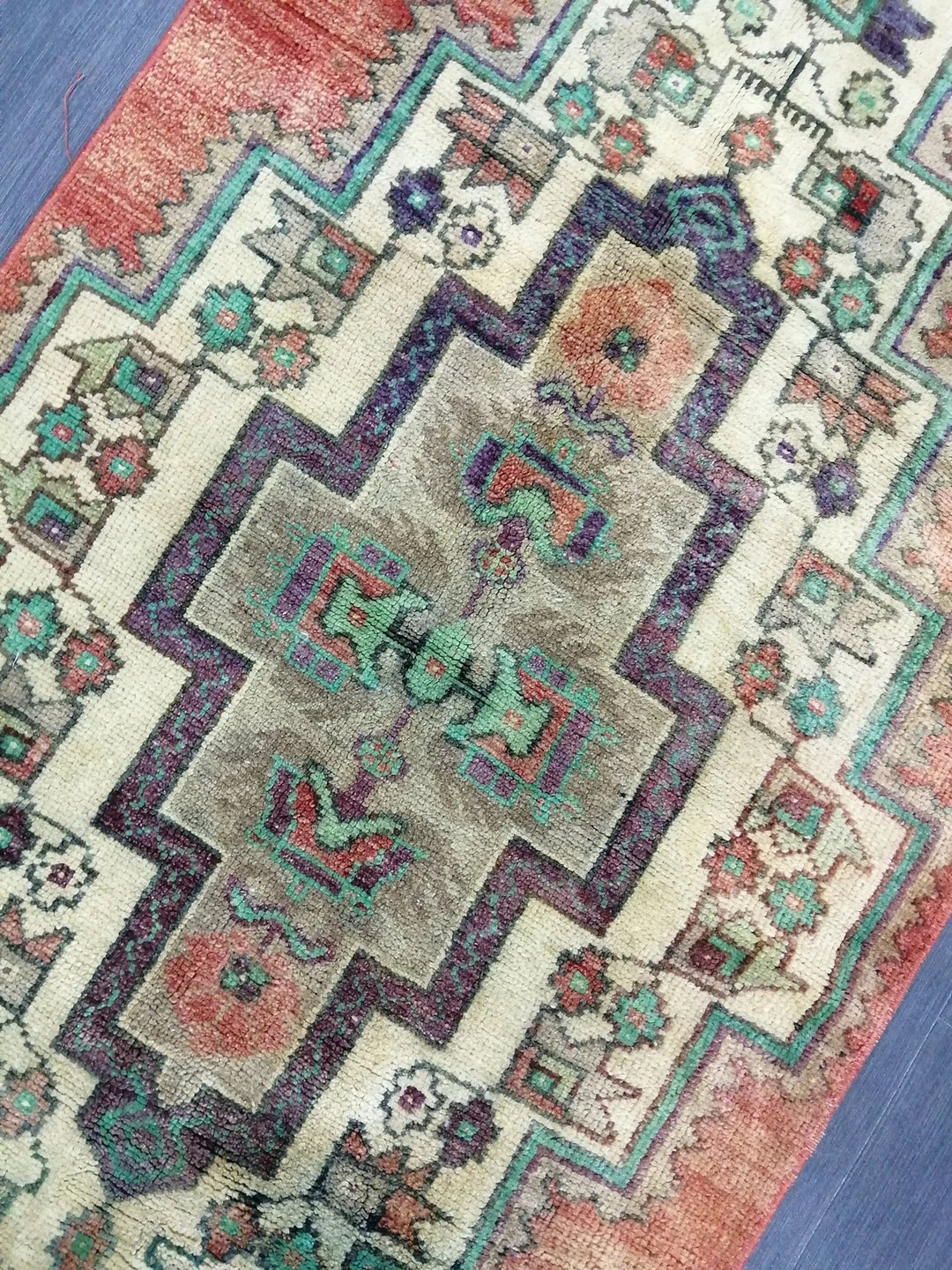 Turkish Runner Rug 2' 5" x 9' 5" Hand-Knotted | No. WR85818
